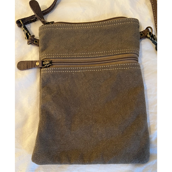 Myra Bag Crossbody Purse Brown Floral Canvas Zip Close Pocket Adjustable Strap - Picture 4 of 10